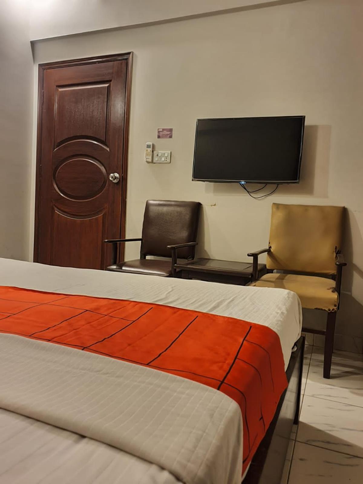 קראצ'י Goho Rooms Badar מראה חיצוני תמונה